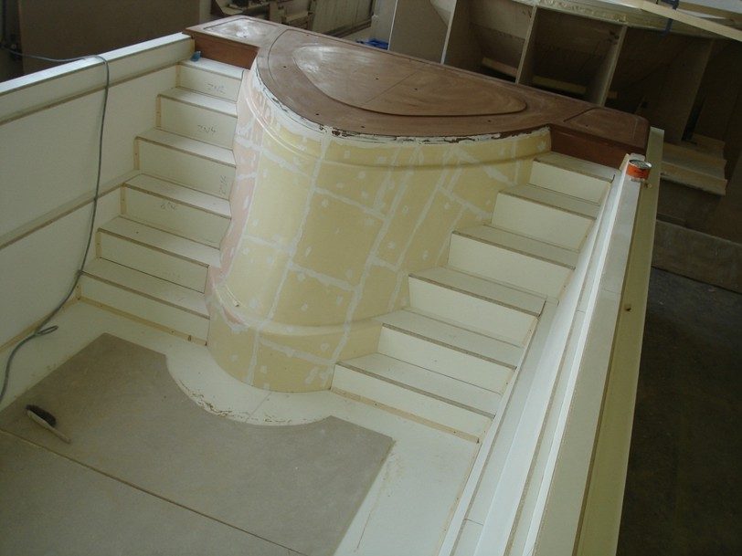 The model with staircase and whirlpool